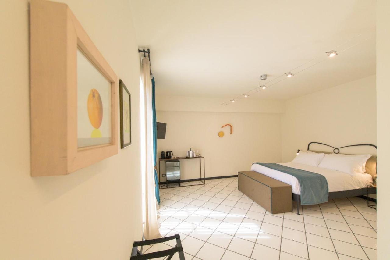 Palazzo Sertorio Suites ガーヴィ エクステリア 写真