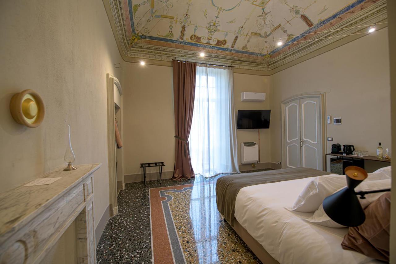 Palazzo Sertorio Suites ガーヴィ エクステリア 写真