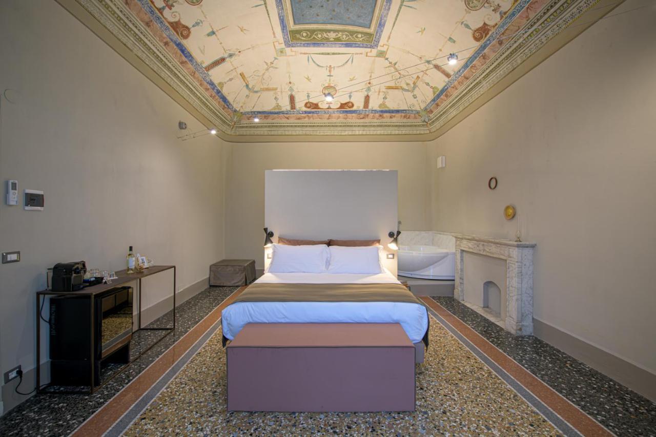Palazzo Sertorio Suites ガーヴィ エクステリア 写真